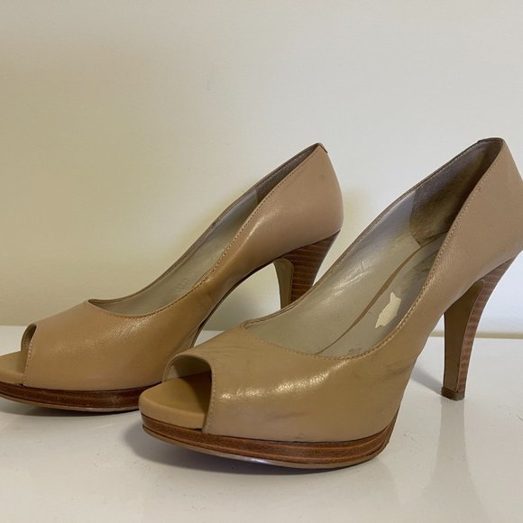 Nine West Nude Heels - Picture 2 of 8